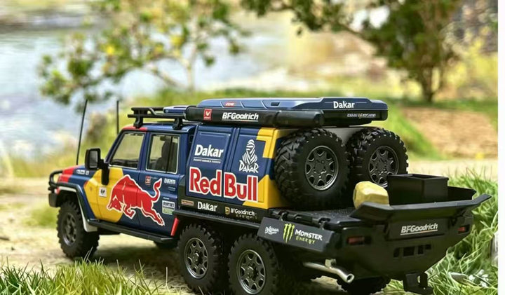 [Preorder] Autobots Models 1:64 Toyota Land Cruiser LC79 6X6 (4 Colours)