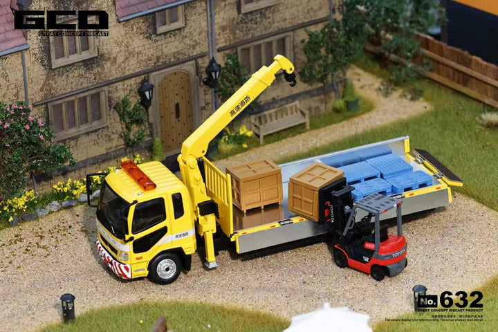 [Preorder] GCD 1:64 Mitsubishi Fuso crane Truck Yellow with Forklift KS-082-632