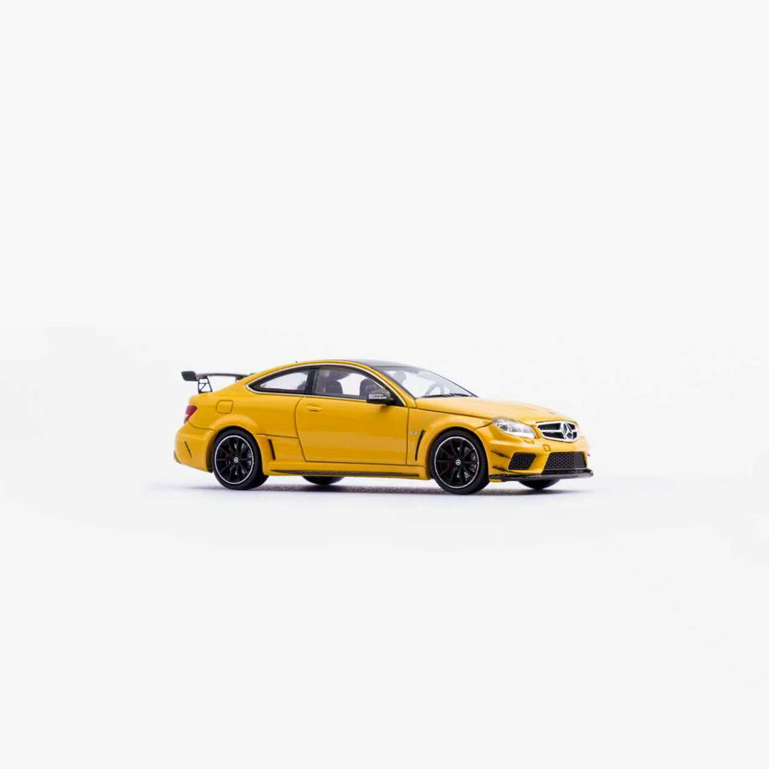 [Preorder] CG 1:64 Mercedes AMG C63BS Yellow