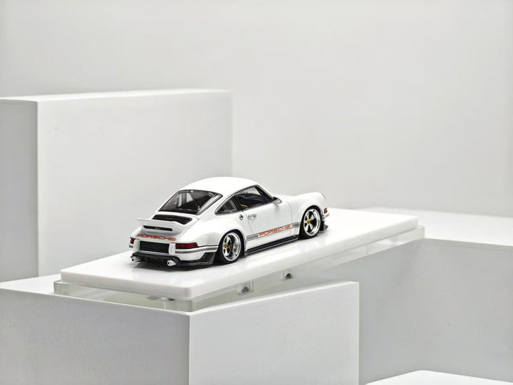 Zincit Model 1:43 Porsche Singer DLS (3 Colours)