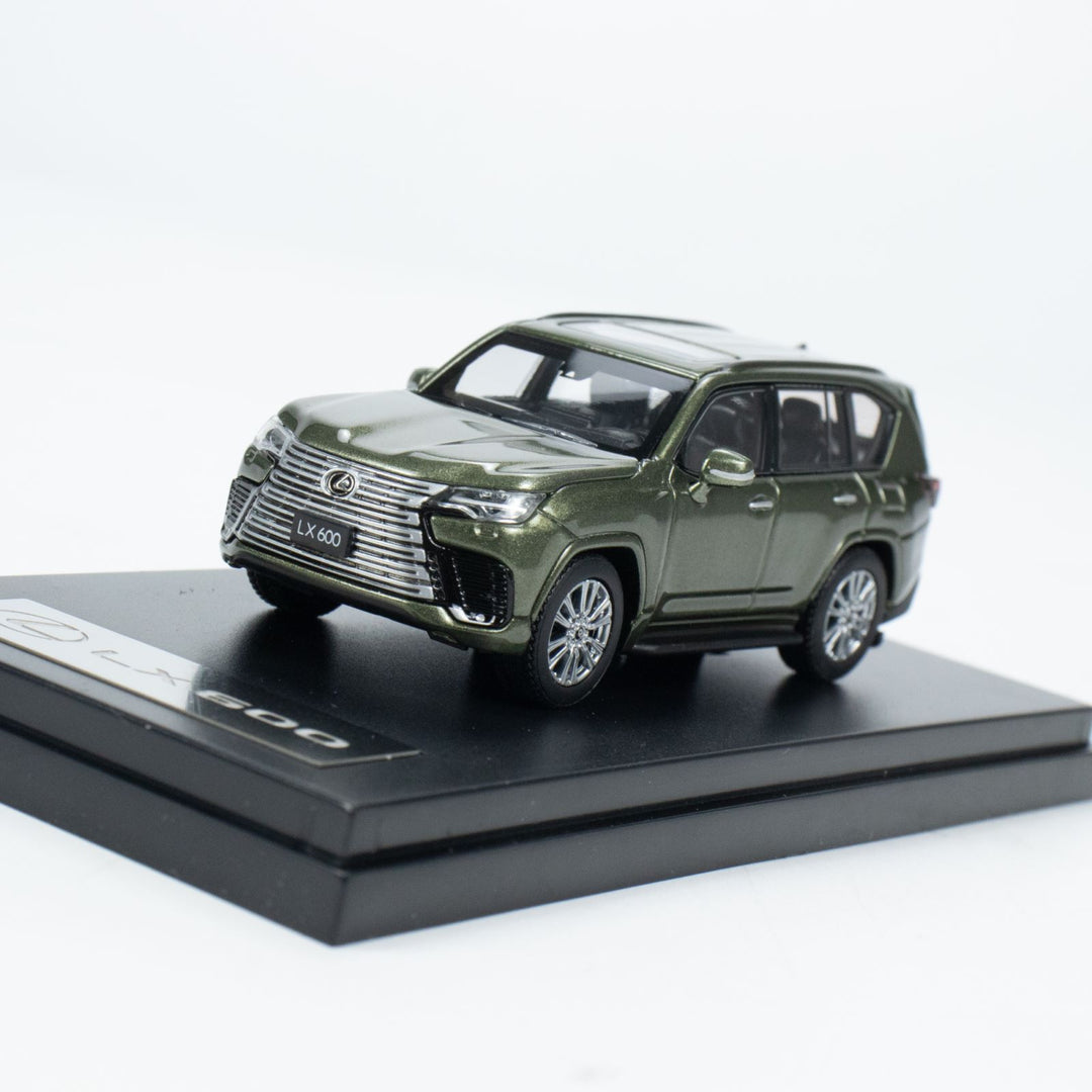 LCD 1:64 Lexus LX600 Green Diecast