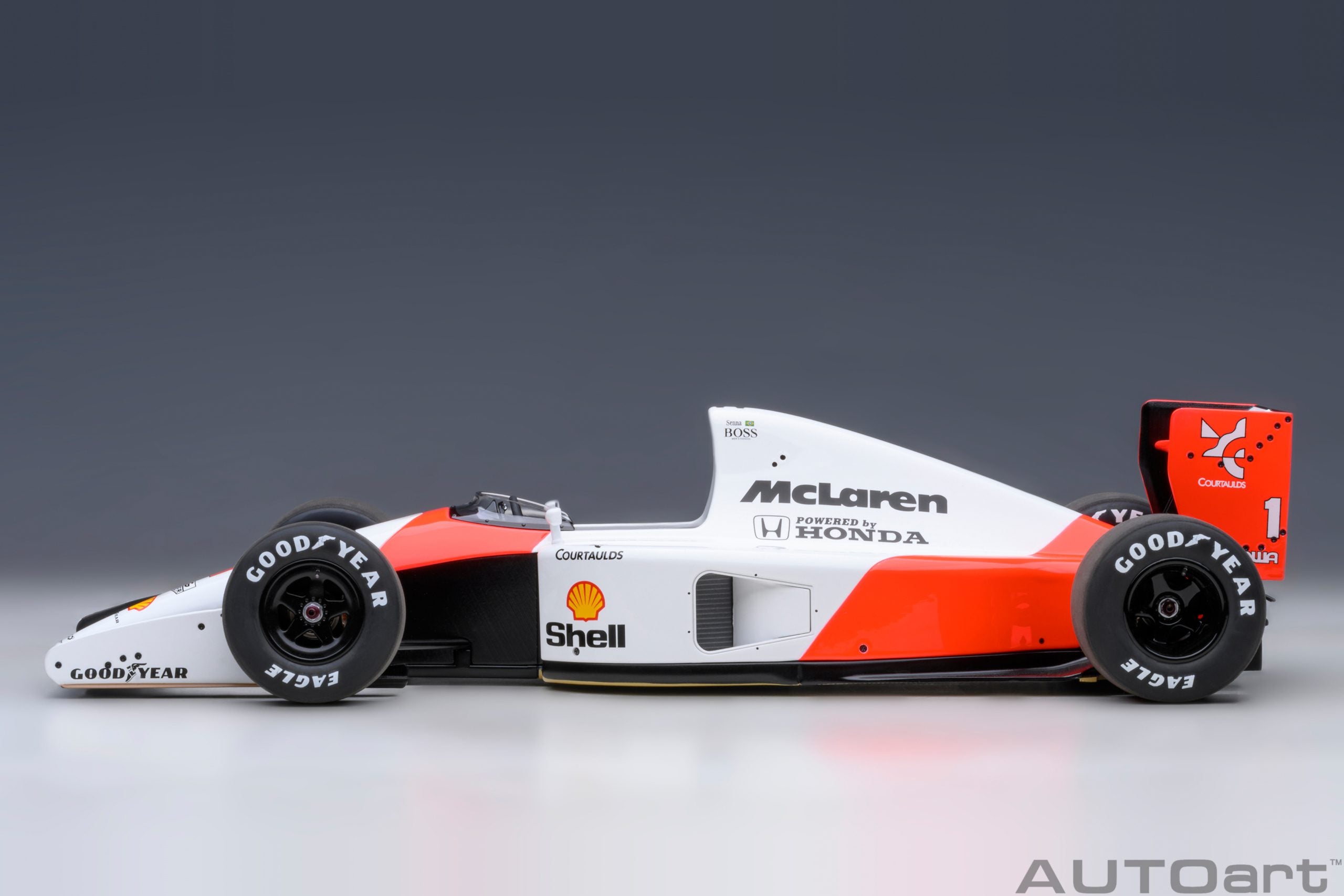 AUTOart 1/18 マクラーレンホンダ　MP4/6 #1 A.セナ　ロゴ AUTOart 1:18 McLaren Honda MP4/6 1991 A. Sena #1 with