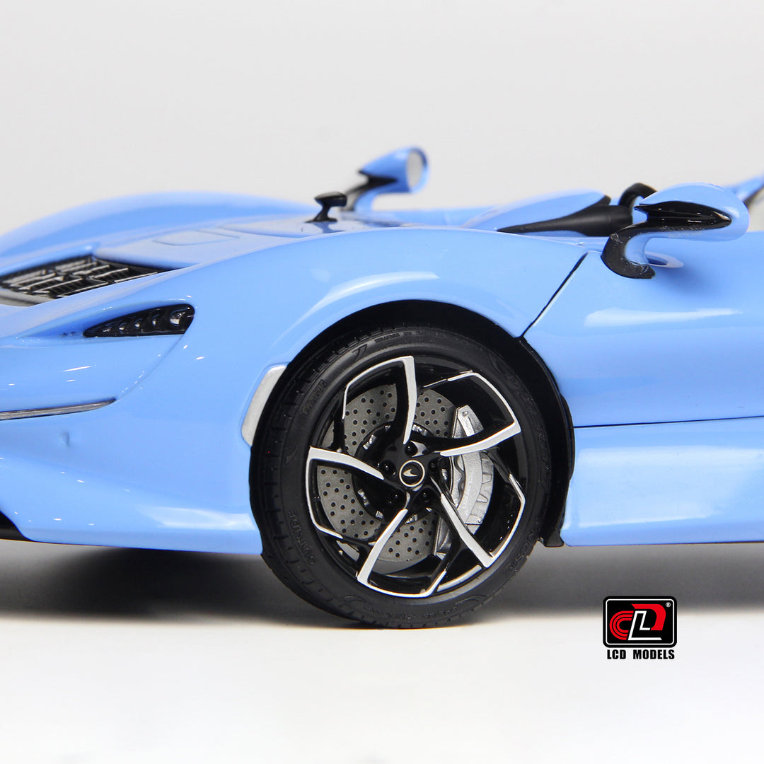 [Preorder] LCD 1:18 McLaren ELVA - Blue LCD18015-BU