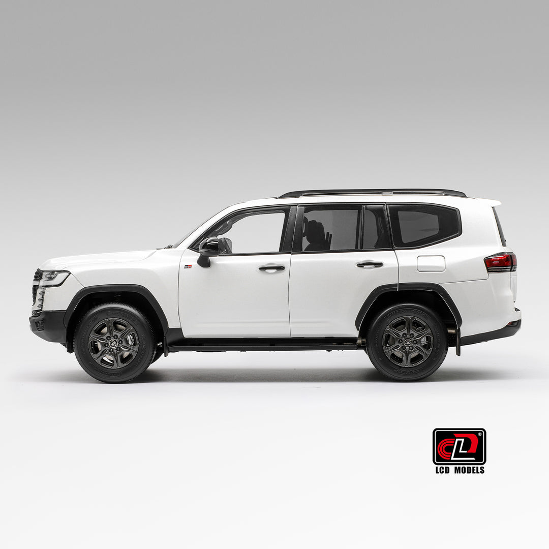 [Preorder] LCD 1:18 Toyota Land Cruiser LC300-GR Sport (4 Colours) LCD18013