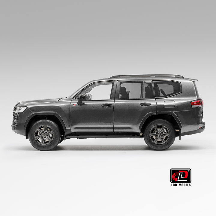 [Preorder] LCD 1:18 Toyota Land Cruiser LC300-GR Sport (4 Colours) LCD18013