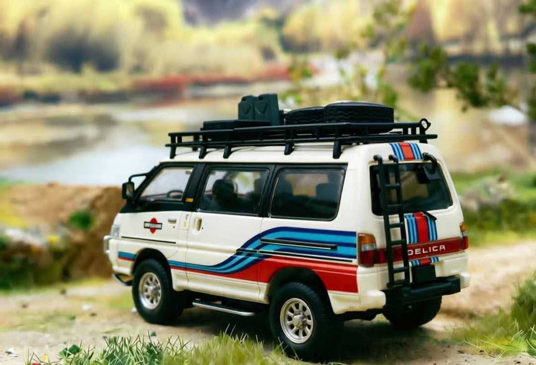 [Preorder] Autobots Models 1:64 Mitsubishi Delica (4 Variants)
