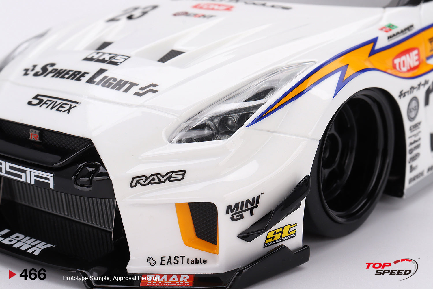 Topspeed 1:18 Nissan LB-Silhouette WORKS GT 35GT-RR Ver.2 LB