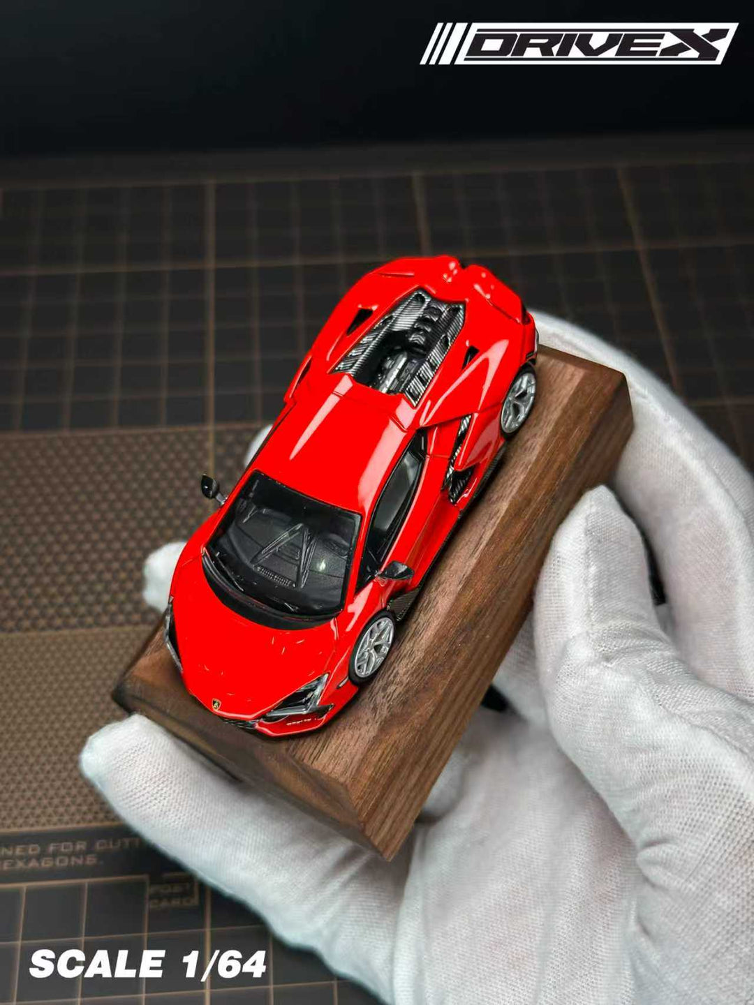 [Preorder] Drive X 1:64 Lamborghini Revuelto Hanging Card Board (7 Colours)