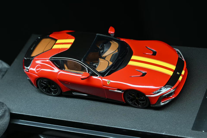 [Preorder] 7CM Model 1:64 Prancing Horse 12 Cilindri Rosso Corsa Giallo Modena Racing Livery Stripe