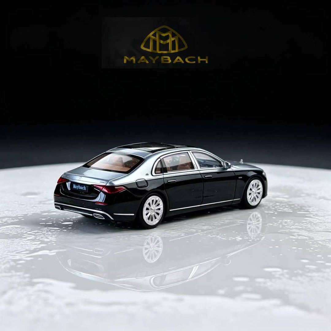[Preorder] Rhino Model 1:64 Mercedes-Benz Maybach Open Hood (4 Variants)
