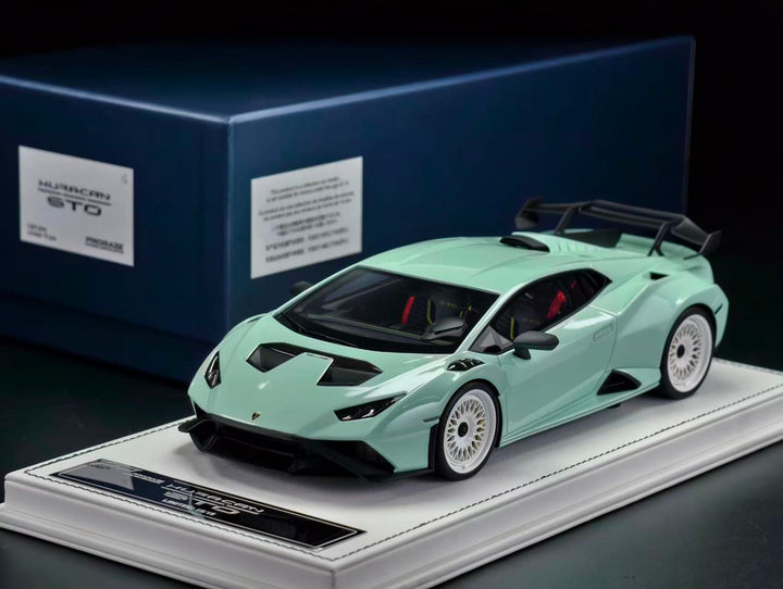 PR 1:18 Huracan STO Lamborghini Huracán STO Mint Green