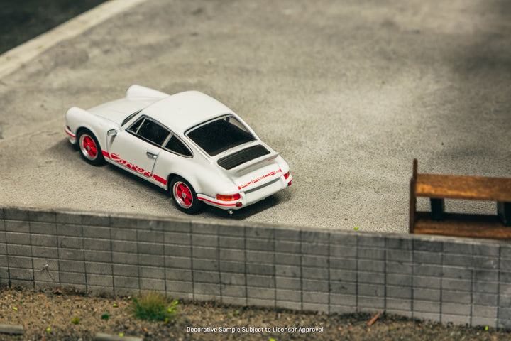 [Preorder] Tarmac Works 1:64 Porsche 911 Carrera RS 2.7 Lightweight White/Red T64S-023-WR