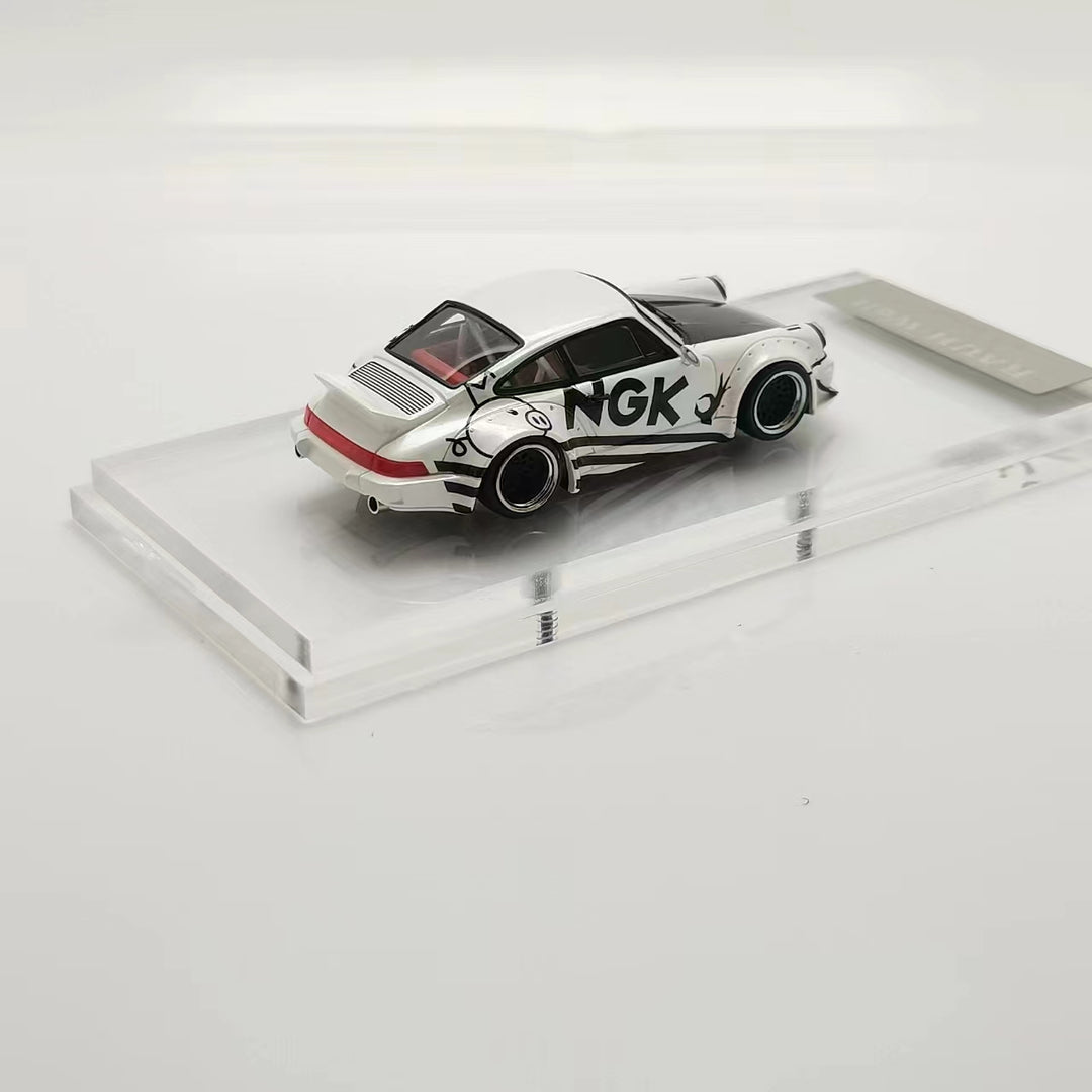 Stance Hunters 1:64 Porsche RWB964 Rauh-Welt (4 Versions)