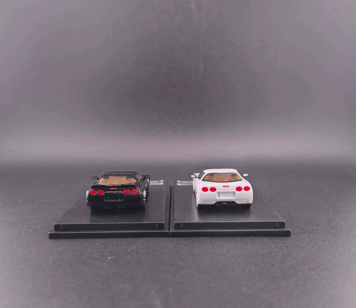 [Preorder] Fine Works64 1:64 Corvette C5 (2 Colours)
