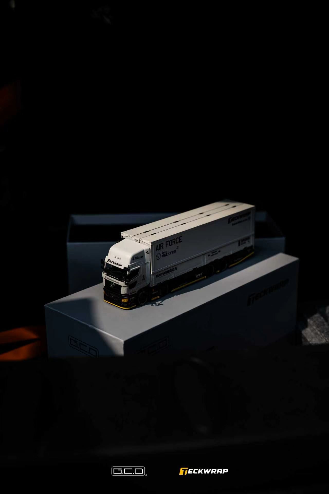GCD 1:64 Hino Profia 700 combat Grey Livery (DarwinPro &TECKWRAP