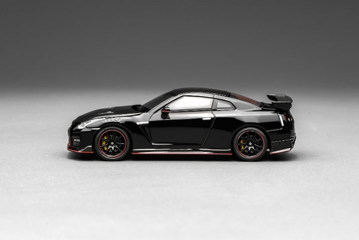 [Preorder] MOTORHELIX 1:64 Nissan GT-R NISMO (R35) Special Edition 2022 (3 Colours)