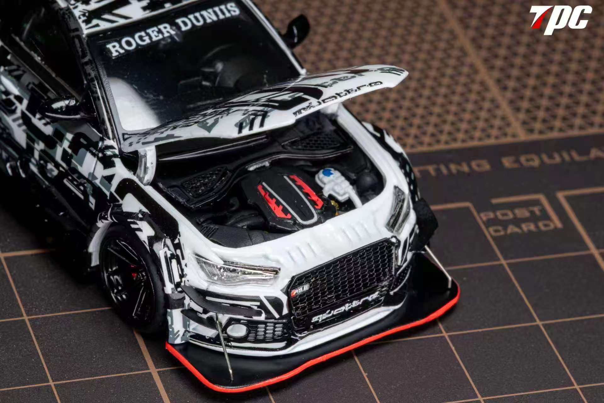 Preorder] TPC 1:64 Audi RS6 Snow Version (2 Colours) – Horizon Diecast
