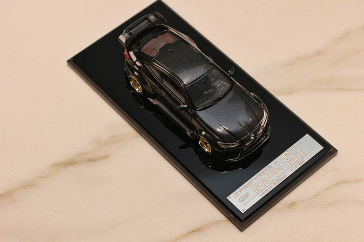 [Preorder] Street Weapon 1:64 HEC BMW ADRO M4 Black