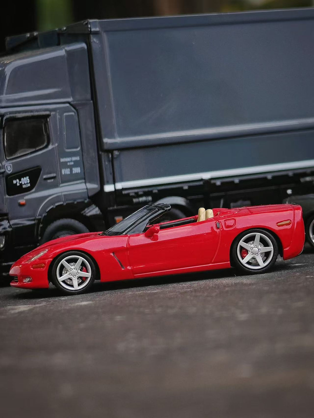 [Preorder] BLISS 1:64 CORVETTE C6 Foshan APAxpo Special Exhibition Edition (4 Versions)