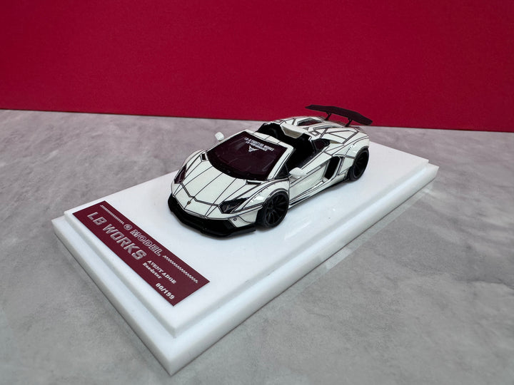 G Model 1:64 LB WORKS Lamborghini Aventador Roadster (6 Colours)