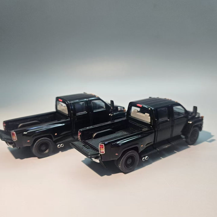 [Preorder] GOC 1:64 GMC and CHEVROLET Pickup - Black (2 Versions)