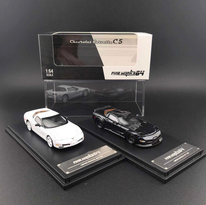 [Preorder] Fine Works64 1:64 Corvette C5 (2 Colours)