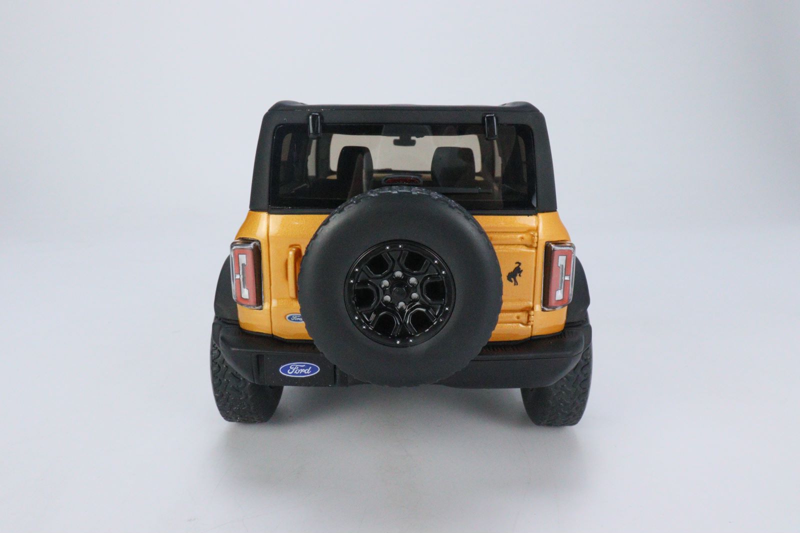 GT Spirit 1:18 2021 Ford Bronco WildTrack Edition US044 – Horizon