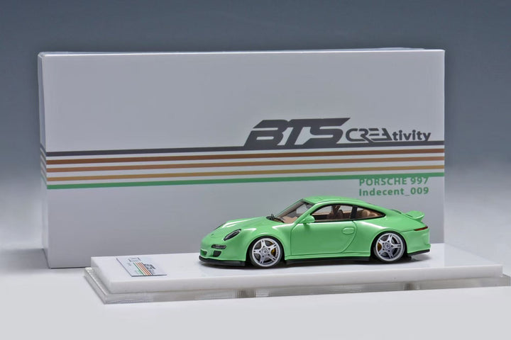 [Preorder] Error 404 X bts 1:64 Porsche 997 Indecent 009 Green