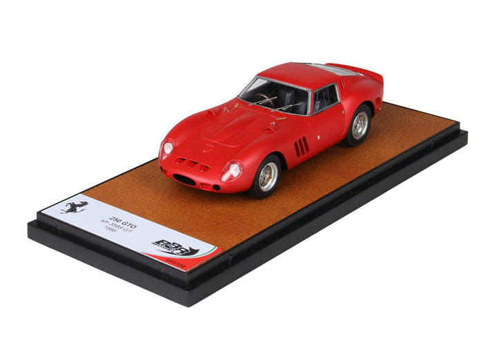 [Preorder] BBR 1:43 Ferrari 250 GTO SN 3589GT Grass Field 1986 - Matt Red