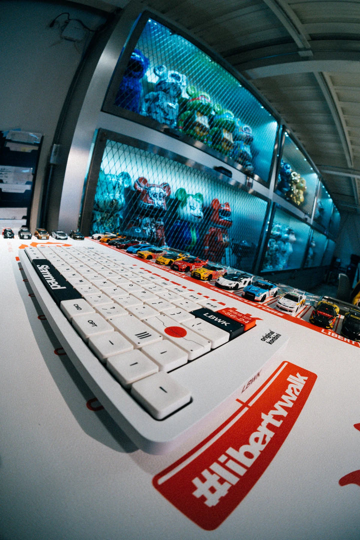 Liberty Walk x original konbini keyboard: white edition