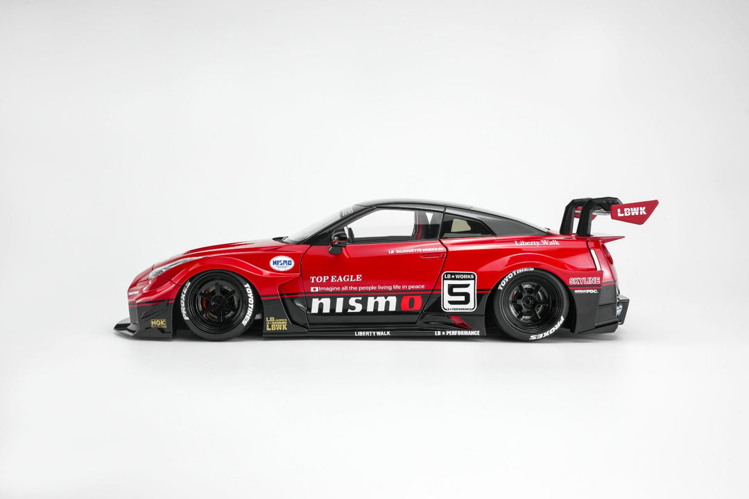 [Preorder] MOTORHELIX 1:18 LB-SILHOUETTE WORKS GT NISSAN 35GT-RR VER.2 (2 Colours) M80803/ M80801