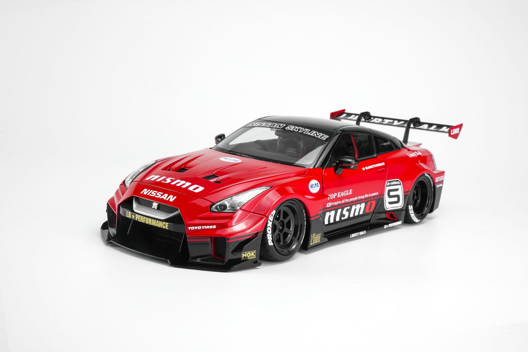 [Preorder] MOTORHELIX 1:18 LB-SILHOUETTE WORKS GT NISSAN 35GT-RR VER.2 (2 Colours) M80803/ M80801