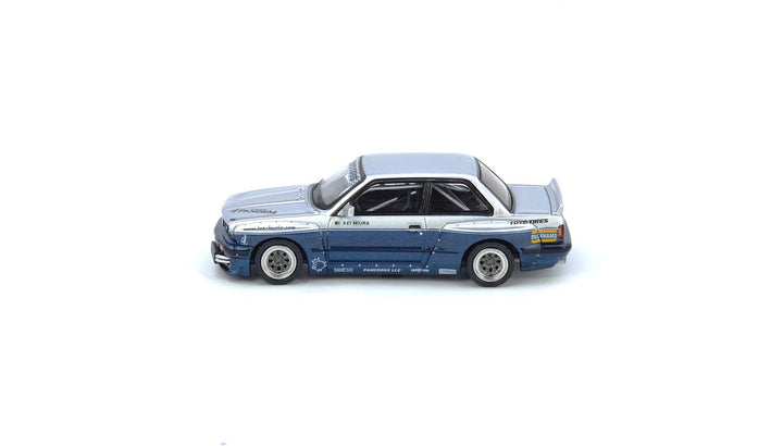 [Preorder] Inno64 1:64 BMW PANDEM E30 M3 Silver/Blue IN64-E30P-SILBLU