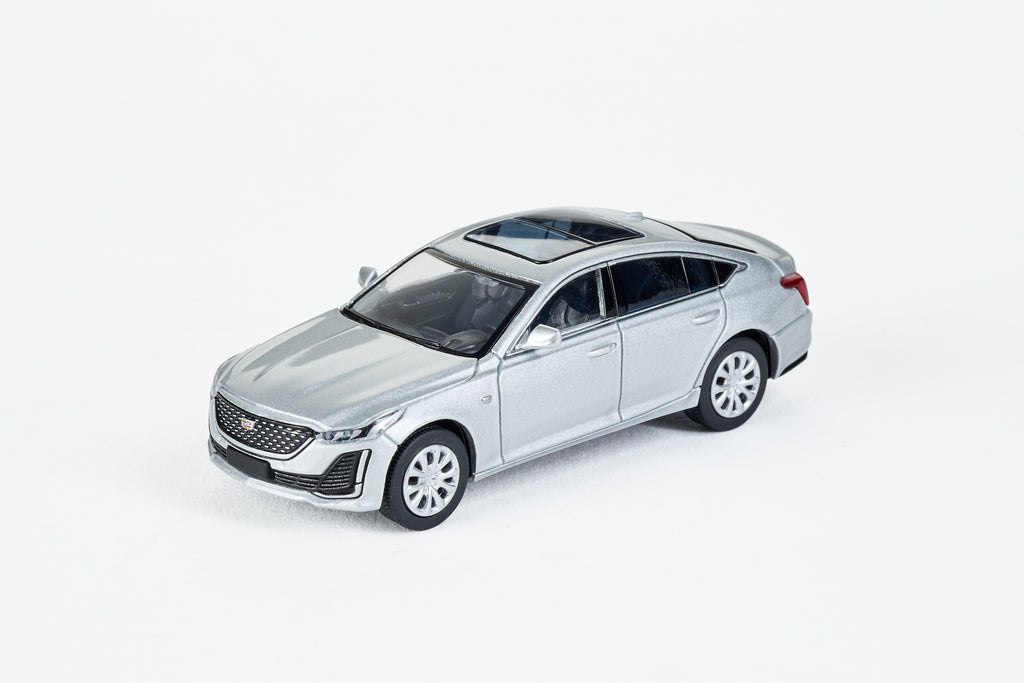 Masdi 1:64 Cadillac CT5 Silver CD1104 – Horizon Diecast