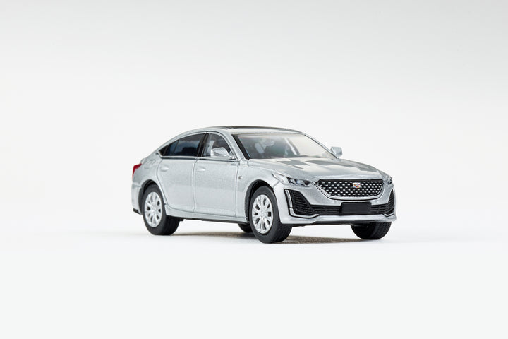 Masdi 1:64 Cadillac CT5 Silver CD1104