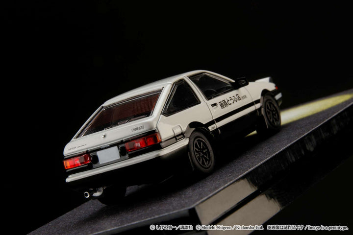 [Preorder] Hobby Japan 1:64 Toyota SPRINTER TRUENO GT APEX (AE86) / INITIAL D Engine Mounted Model with Wataru Akiyama