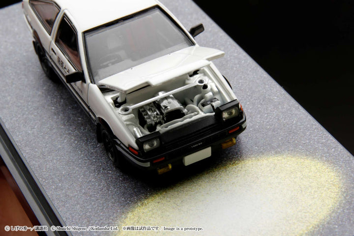 [Preorder] Hobby Japan 1:64 Toyota SPRINTER TRUENO GT APEX (AE86) / INITIAL D Engine Mounted Model with Wataru Akiyama