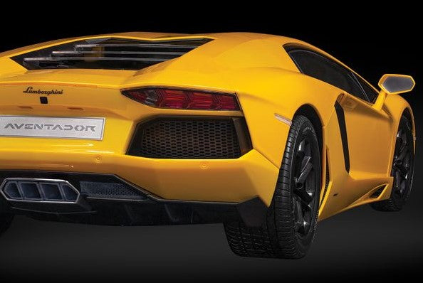[Preorder] Pocher 1:8 Model Kits Lamborghini Aventador LP 700-4 Giallo Orion