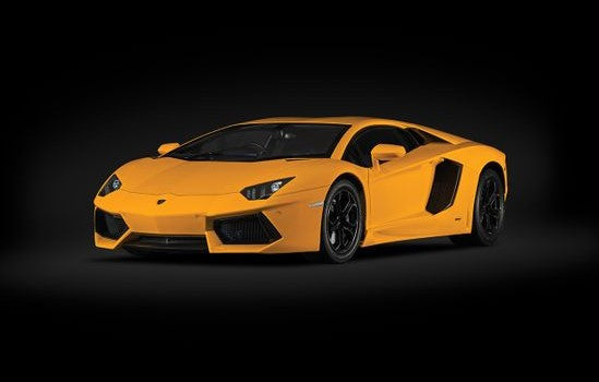 [Preorder] Pocher 1:8 Model Kits Lamborghini Aventador LP 700-4 Giallo Orion