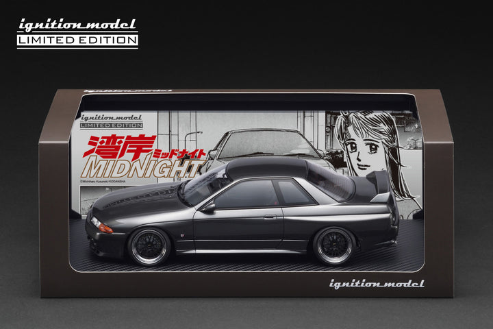 [Preorder] Ignition Model 1:18 NISSAN SKYLINE GT-R (R32) Gun Metallic MIDNIGHT Reina's R With Ms.Reina Akikawa IG3595