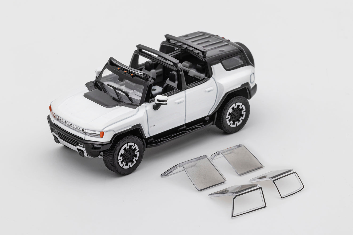 GCD 1:64 GMC Hummer EV SUV 2023 White – Horizon Diecast