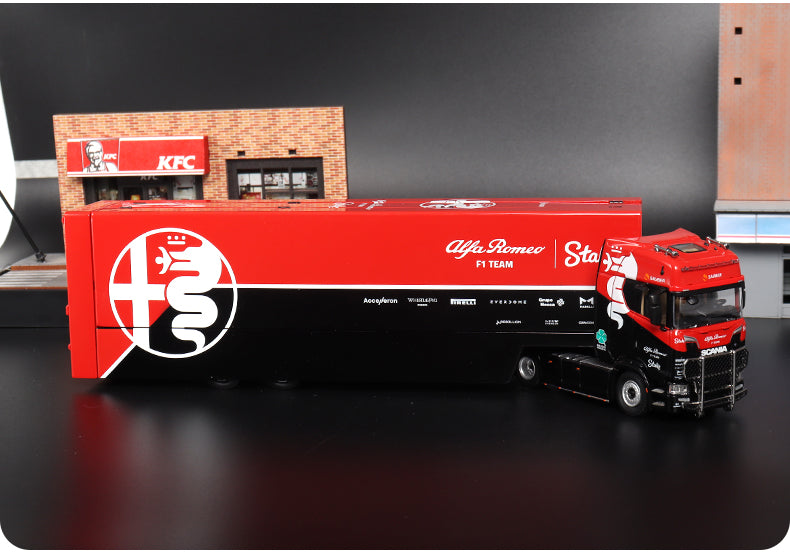 Maxwell 1:64 Scania S730 V8 Gull Wing Transporter- Alfa Romeo F1