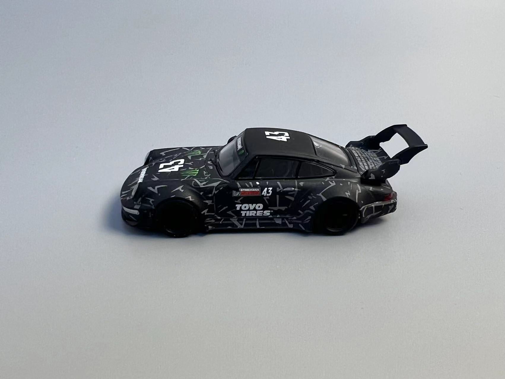 Flame 1:64 RWB Hoonipigasus Monster (2 Versions) – Horizon Diecast