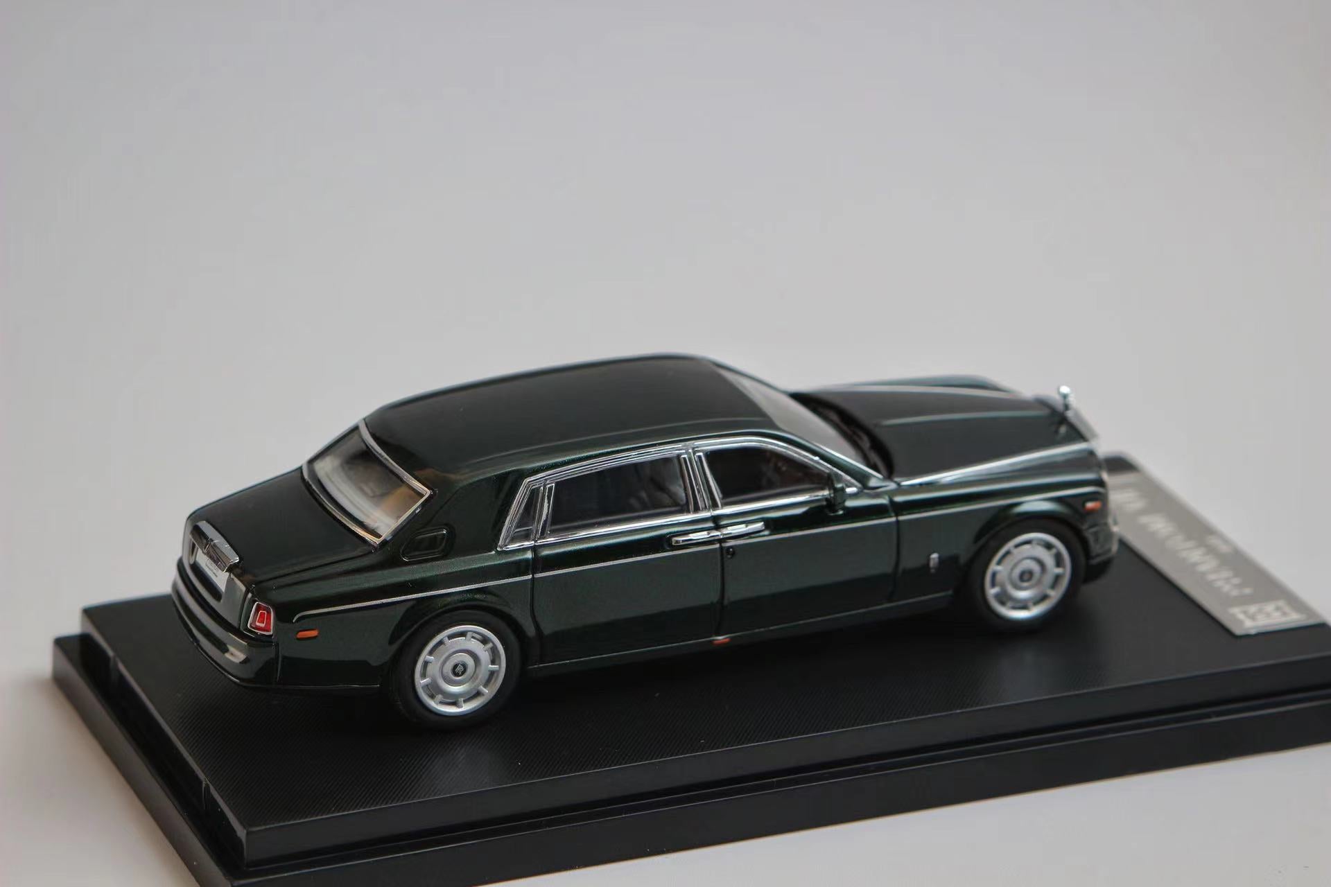 Street Warrior 1:64 Rolls-Royce Phantom VII (4 Colors) – Horizon