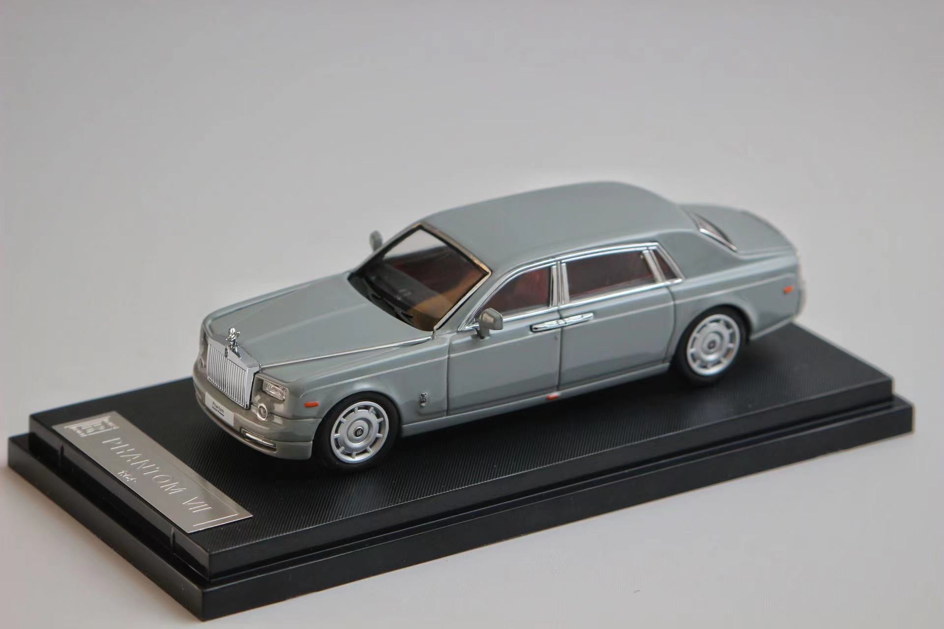 Street Warrior 1:64 Rolls-Royce Phantom VII (4 Colors) – Horizon