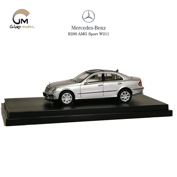[Preorder] Glory Model 1:64 Mercedes-Benz E280 AMG sport W211 (2 Colors)