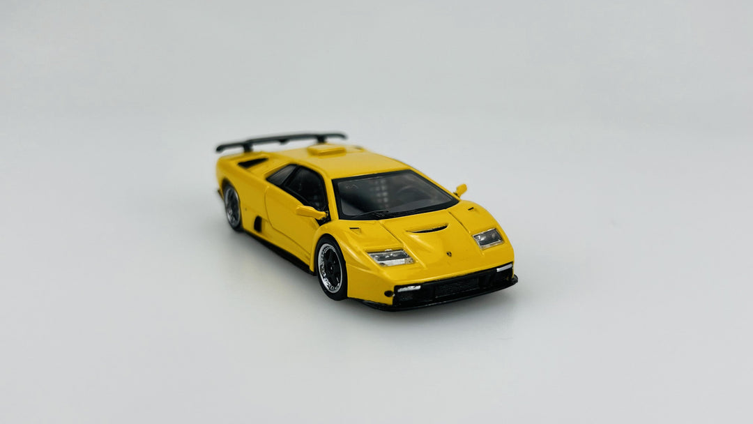 [Preorder] Stance Hunters 1:64 Lamborghini Diablo GT (3 Colors)