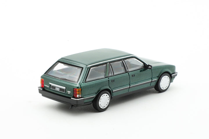 DCT 1:64 PEUGEOT 505SW-GREEN (LHD) LL-014-107