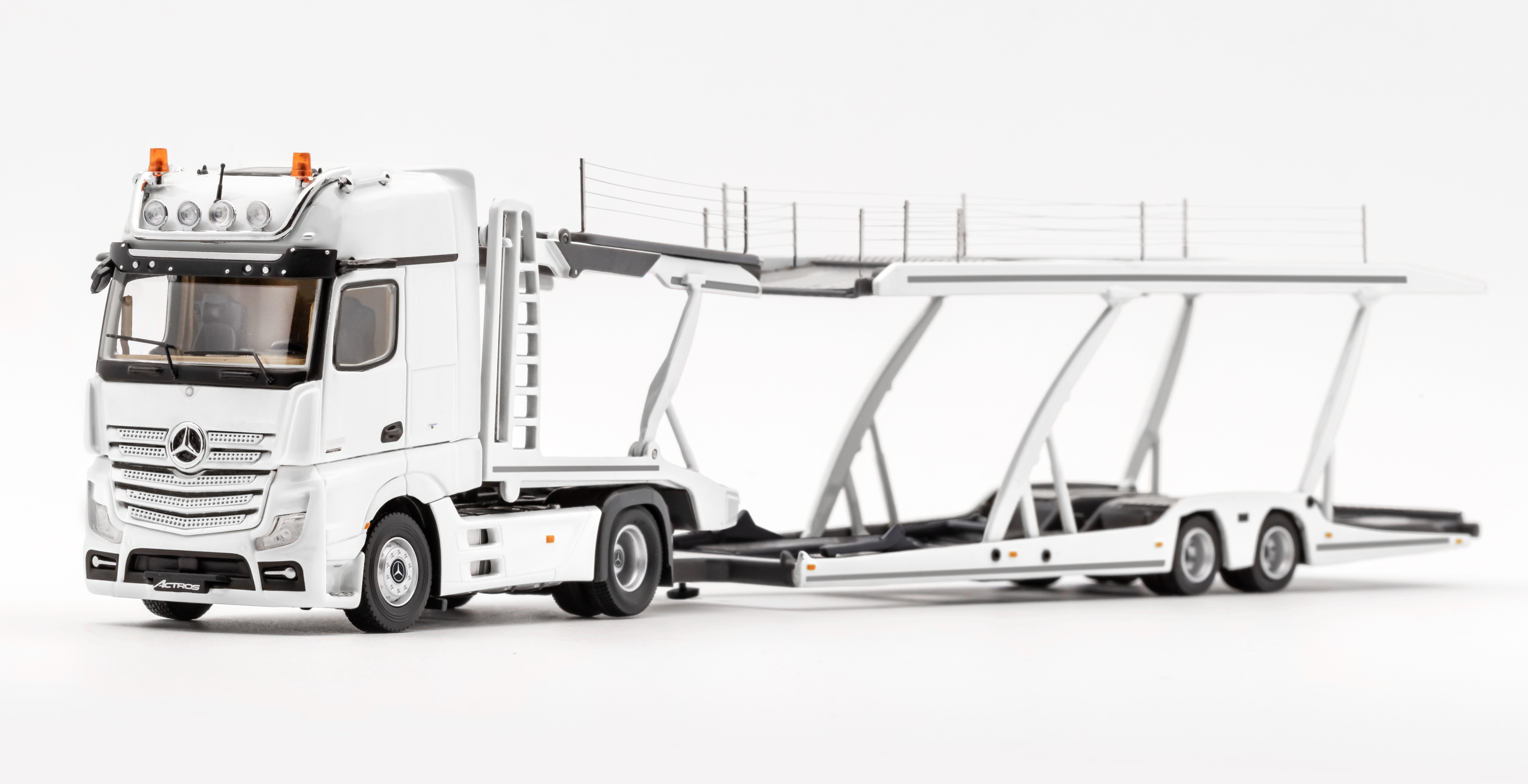 GCD 1:64 Mercedes-Benz Actros 2 (LHD)-white – Horizon Diecast