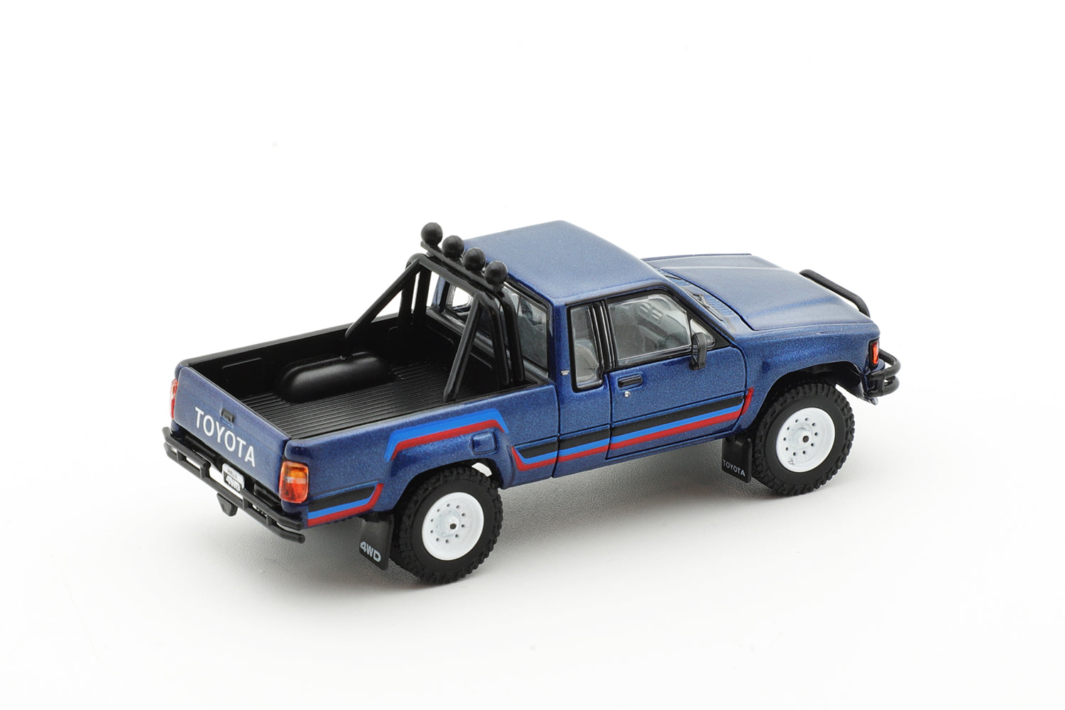 GCD 1:64 Toyota Hilux SR5 XTRA Cab -LHD BLUE KS-062-398 – Horizon